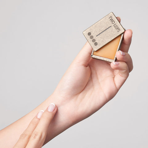 Moon - A mood-enhancing perfume balm